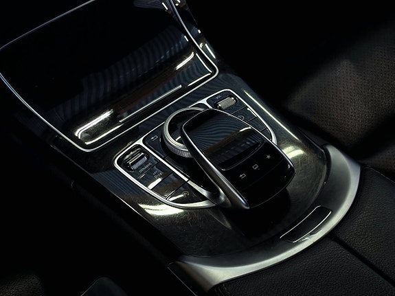 Mercedes-Benz C220 d 15 of 18