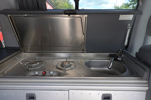 Mercedes-Benz Viano 12 of 17