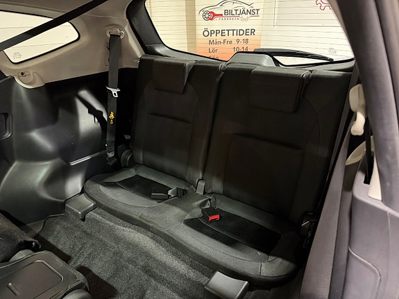 Nissan Qashqai+2 10 of 12