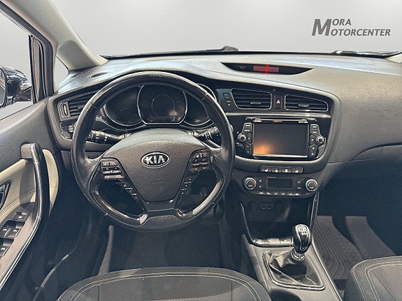 Kia Ceed 7 of 14