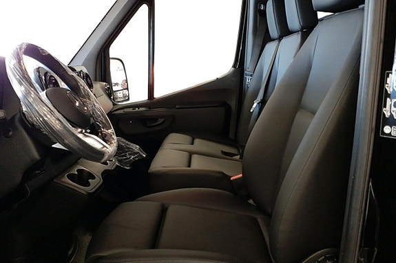 Mercedes-Benz Sprinter 317 10 of 16