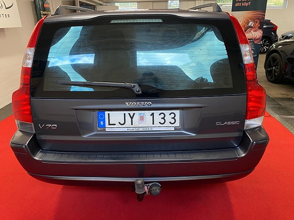 Volvo V70 5 of 20