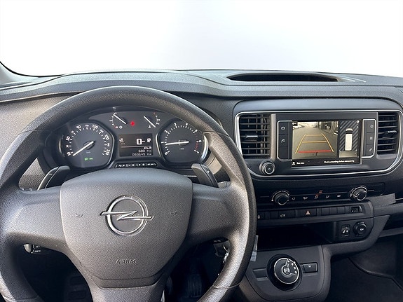 Opel Vivaro 8 of 15