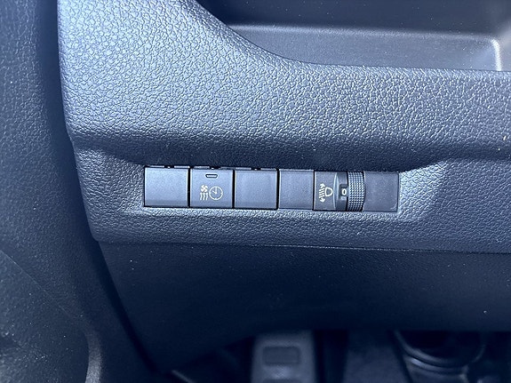 Opel Vivaro 10 of 15