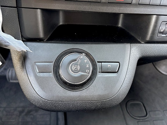 Opel Vivaro 12 of 15