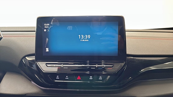 Volkswagen ID.4 GTX 9 of 15