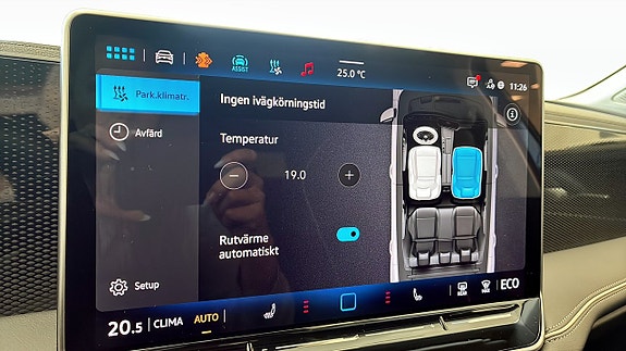 Volkswagen Passat 15 of 16