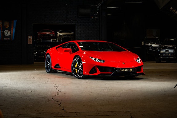 Lamborghini Huracan 7 of 30
