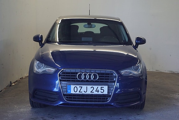Audi A1 3 of 24