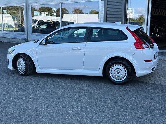 Volvo C30 7 of 15