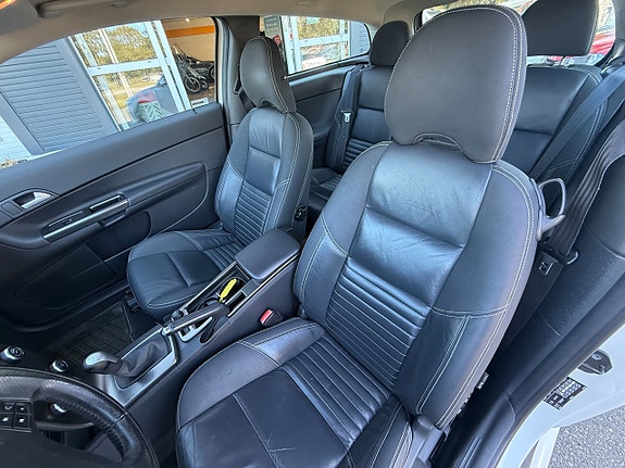Volvo C30 9 of 15