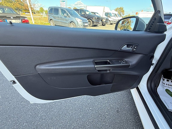 Volvo C30 12 of 15
