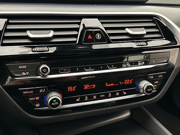 BMW 530e 23 of 30