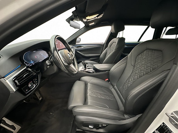 BMW 530e 12 of 30