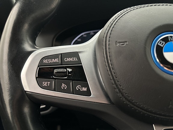 BMW 530e 15 of 30
