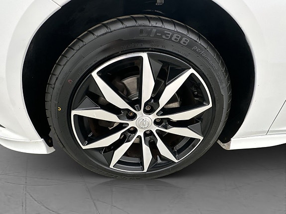 Opel Insignia 28 of 30