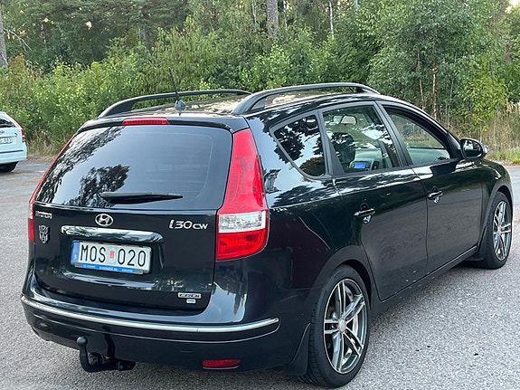 Hyundai i30 4 of 8