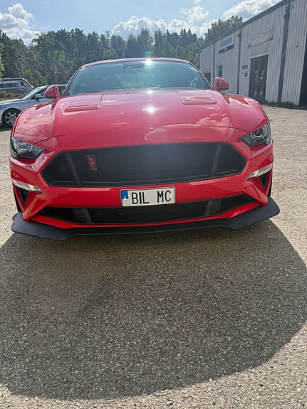 Ford Mustang 11 of 27