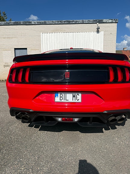 Ford Mustang 15 of 27