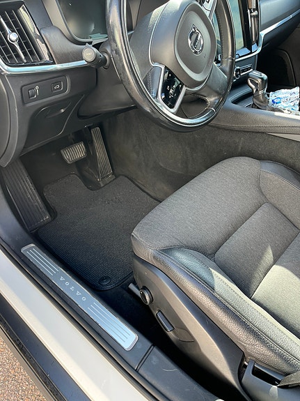 Volvo V90 Cross Country 5 of 5