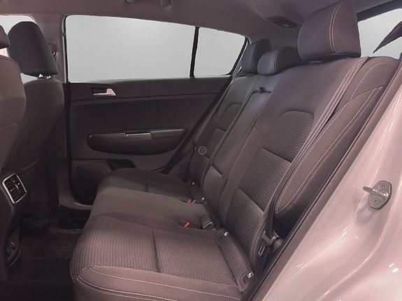 Kia Sportage 10 of 19