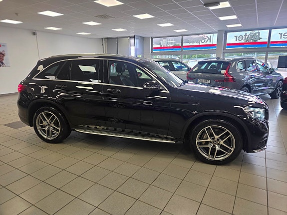 Mercedes-Benz GLC220 d 17 of 30