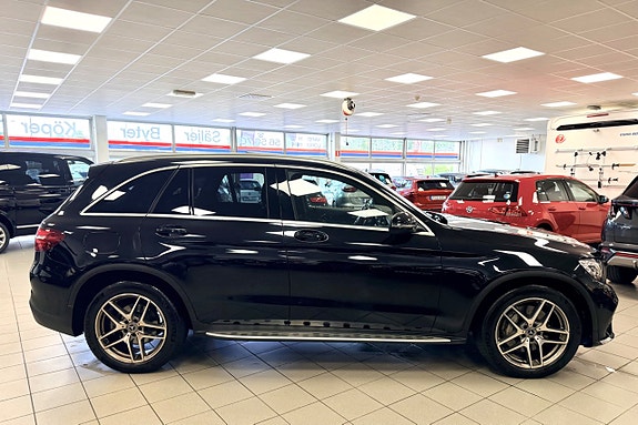 Mercedes-Benz GLC220 d 27 of 30