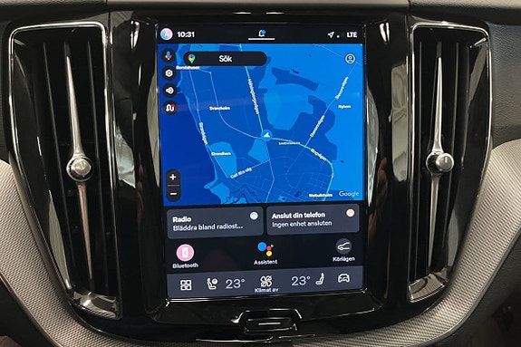 Volvo XC60 15 of 15