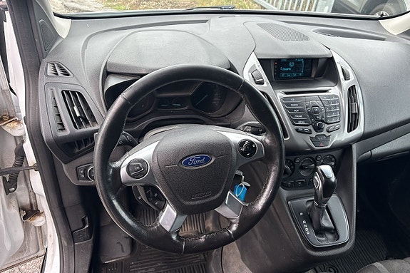 Ford Transit Connect 10 of 14