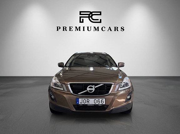 Volvo XC60 4 of 24
