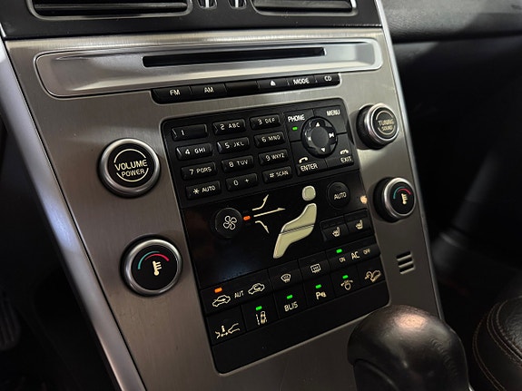 Volvo XC60 22 of 24