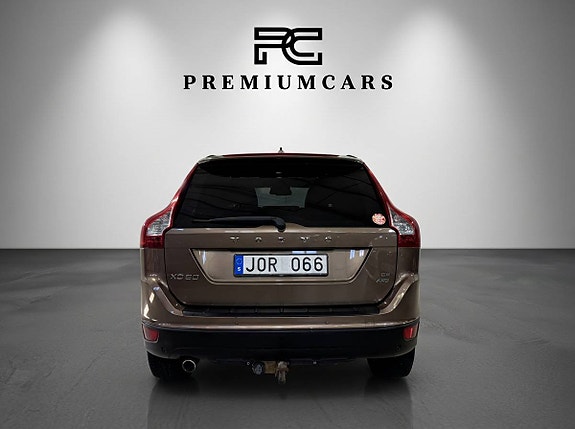 Volvo XC60 7 of 24