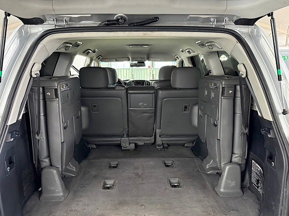 Toyota Land Cruiser 18 of 19