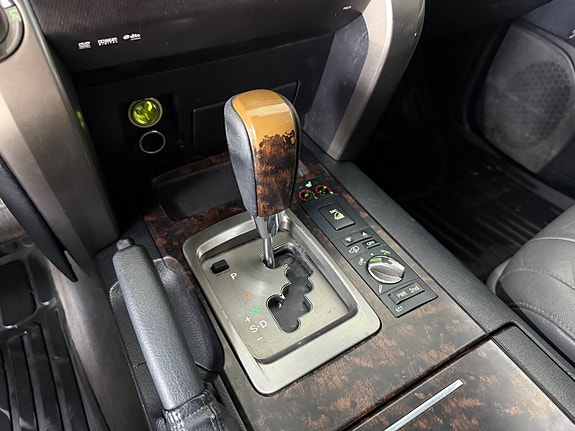 Toyota Land Cruiser 16 of 19