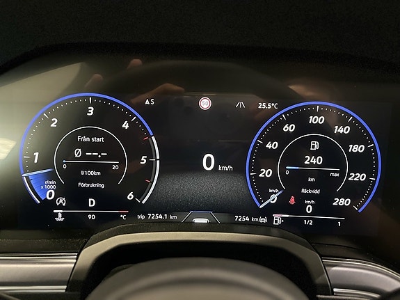 Volkswagen Touareg 19 of 19