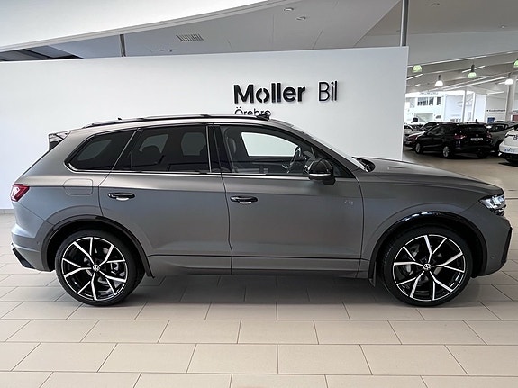 Volkswagen Touareg 4 of 19