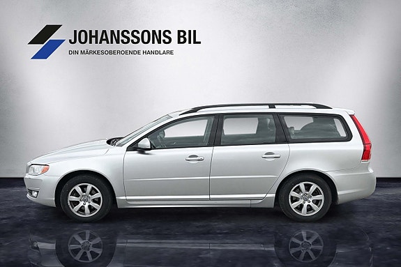 Volvo V70 2 of 6