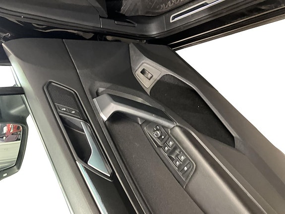 Volkswagen Tiguan 14 of 19