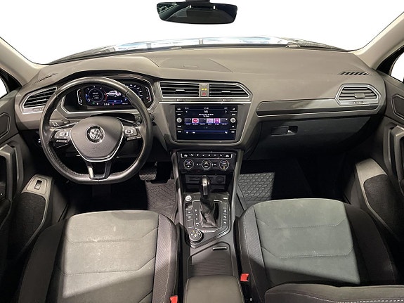 Volkswagen Tiguan 14 of 26