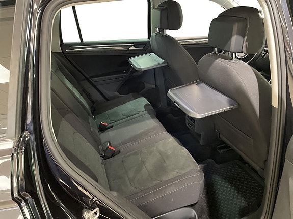 Volkswagen Tiguan 24 of 26