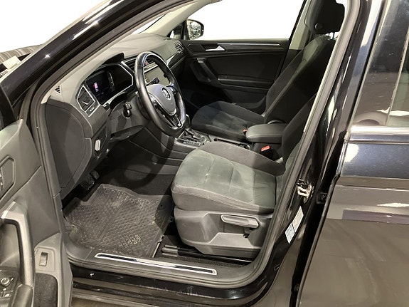 Volkswagen Tiguan 6 of 19