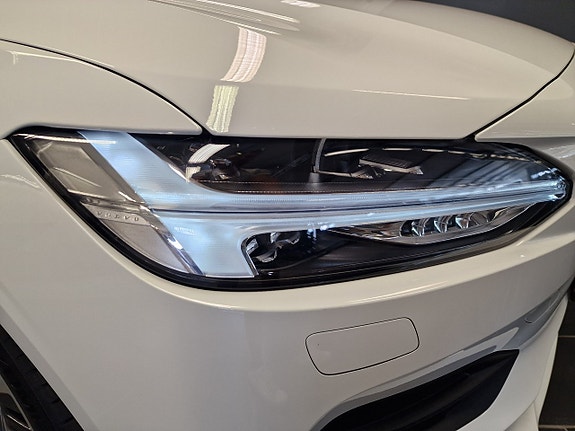 Volvo S90 11 of 12