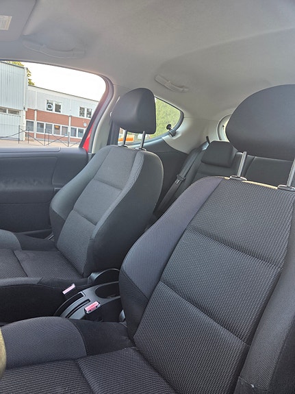 Peugeot 207 4 of 5