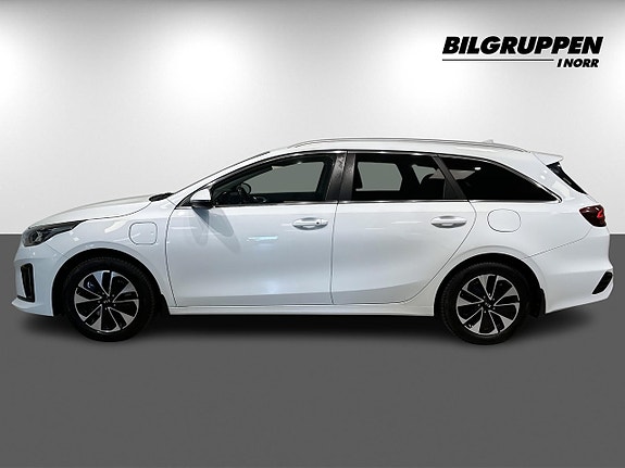 Kia Ceed 4 of 16