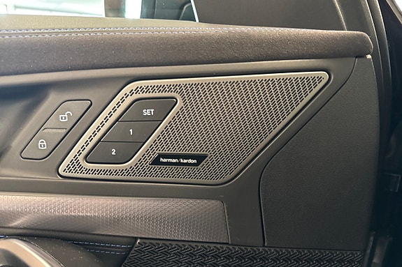 BMW iX1 18 of 18