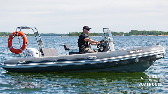 Rival R51 | Tohatsu 50 hp 28 of 30