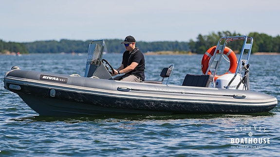 Rival R51 | Tohatsu 50 hp 22 of 30