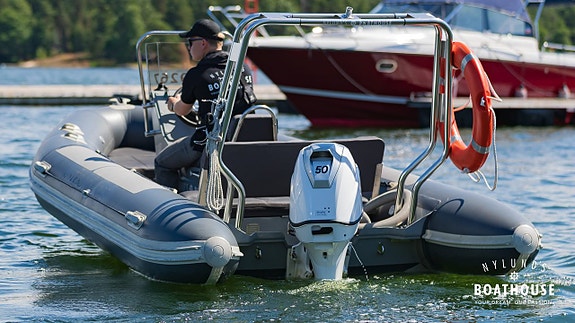 Rival R51 | Tohatsu 50 hp 30 of 30