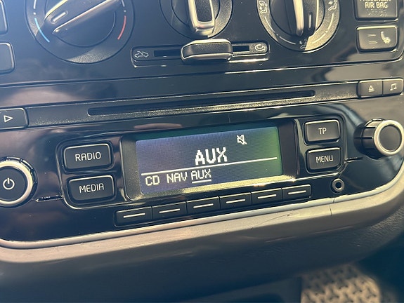 Volkswagen UP! 17 of 18