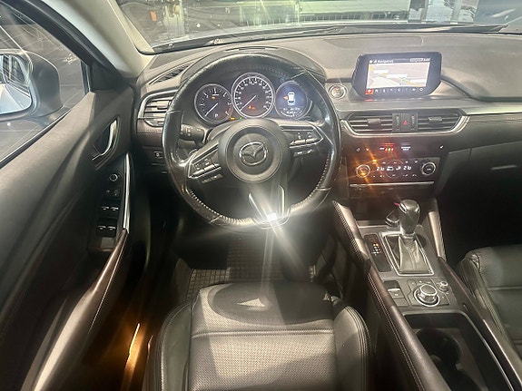 Mazda 6 12 of 18